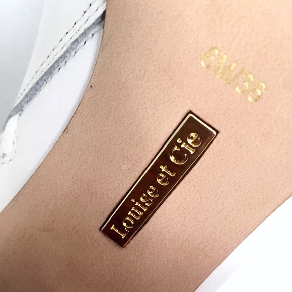 Louise Et Cie Verdana White Block Heel Bootie - Picture 7 of 7